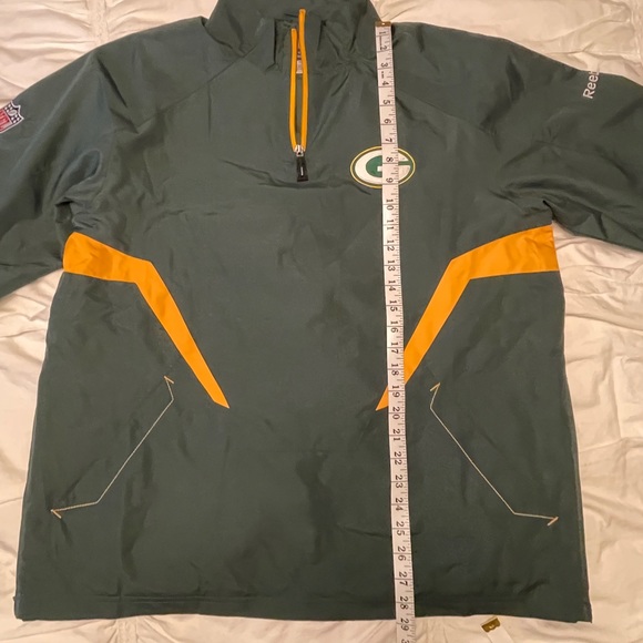 Greenbay Packers Reebok Half Zip Pullover - Picture 4 of 7
